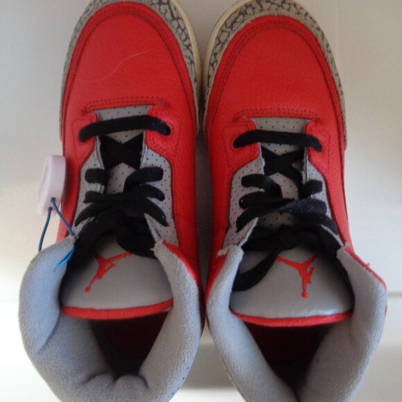 NIKE AIR JORDAN 3 RETRO SE SIZE 3Y - AUTHENTICATED - Picture 3 of 8